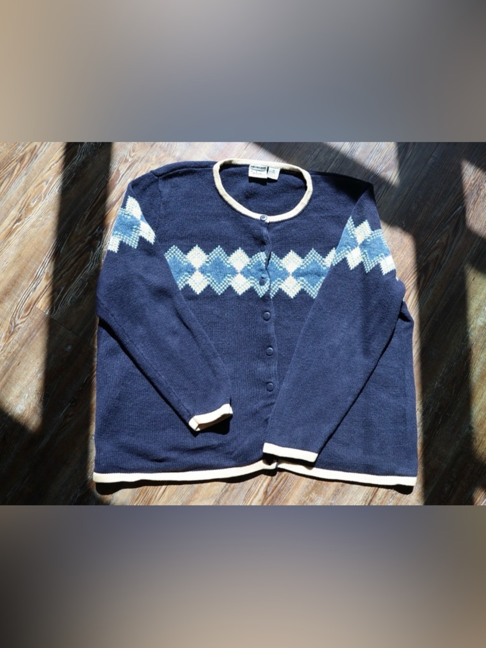VTG CJ Banks Womens Navy Argyle Hand Embroidered Cottage Cardigan Sweater 1X